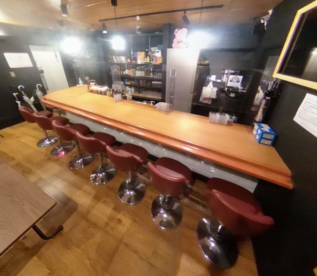 店内カウンター